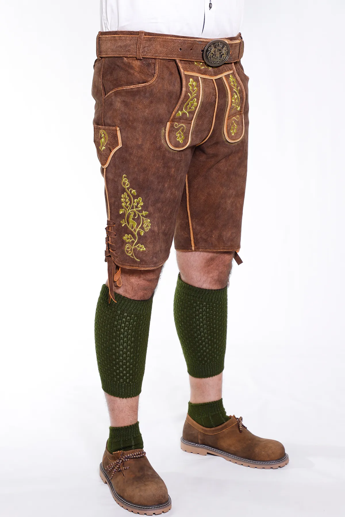 Vibrant Brown Men’s Lederhosen Outfit - Image 3