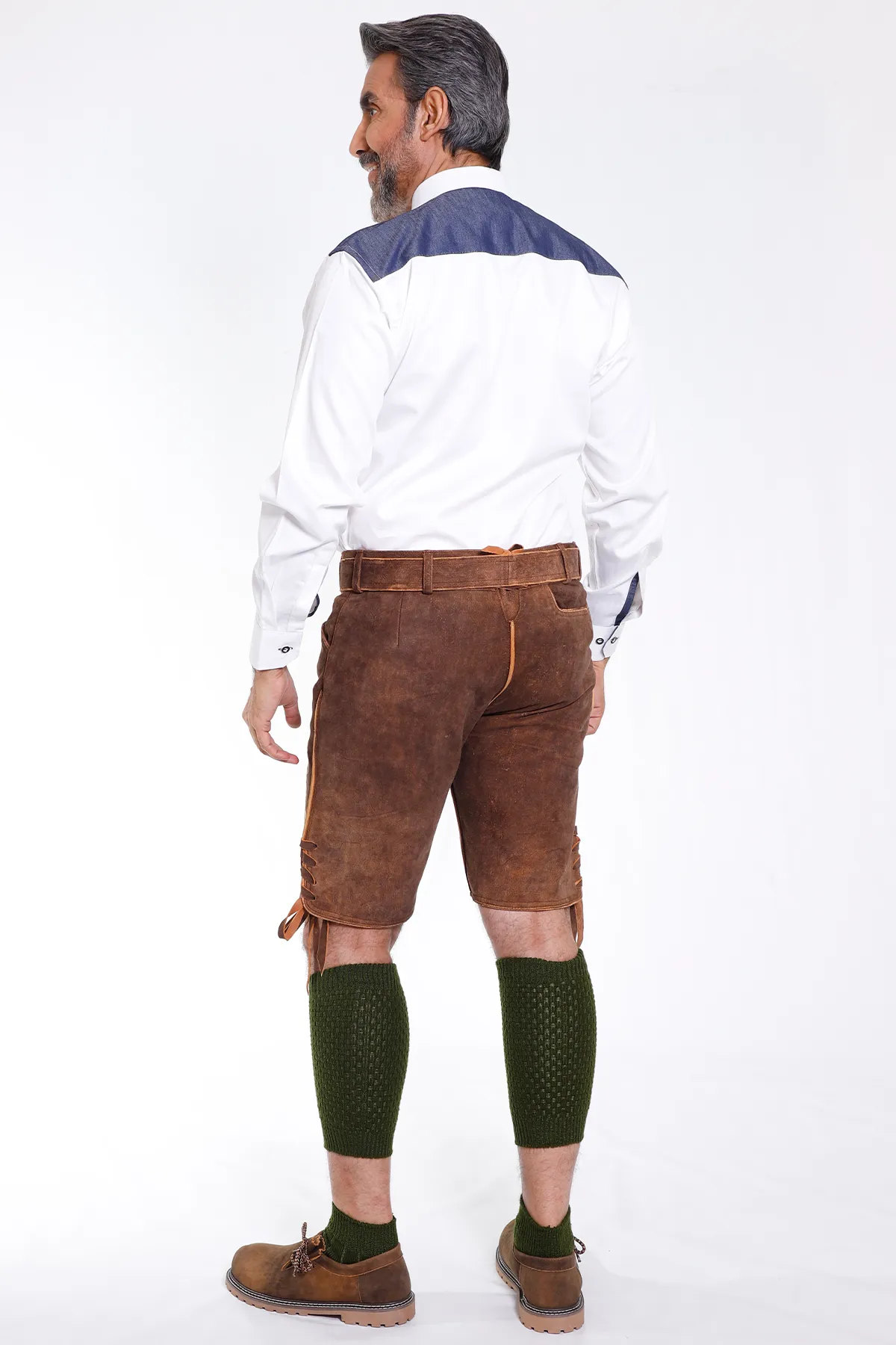 Vibrant Brown Men’s Lederhosen Outfit - Image 6