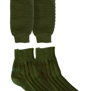 Folklore socks in parrot green