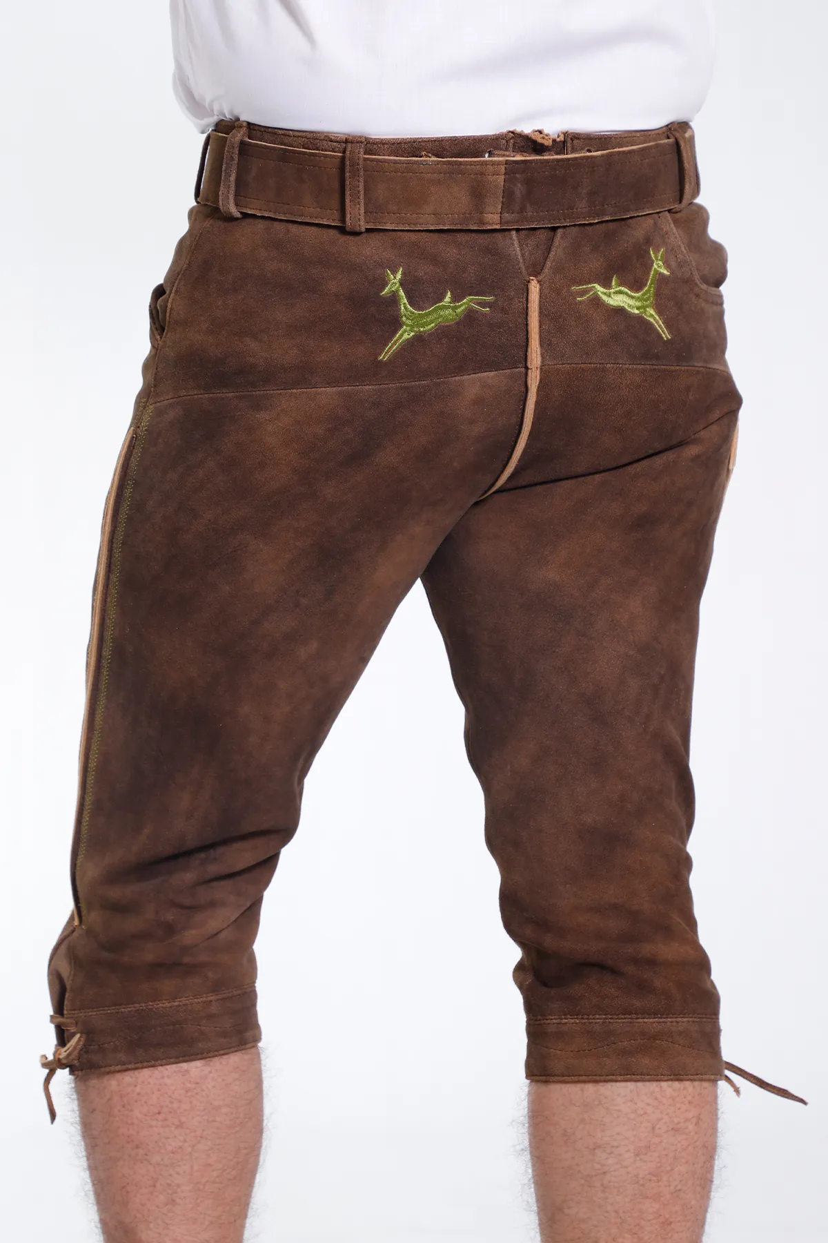 Classic Bavarian Bundhosen in vanilla desert hues for men